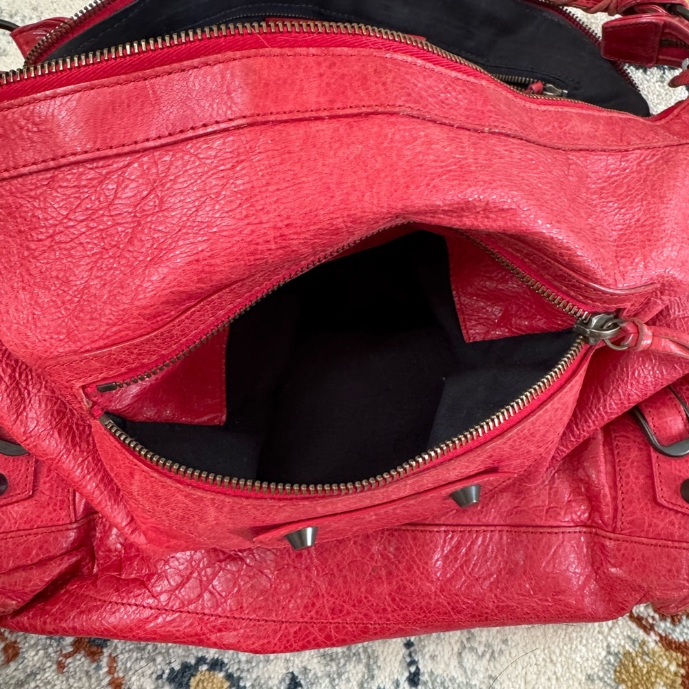 Balenciaga Red Day Hobo Bag - Picture 9 of 9